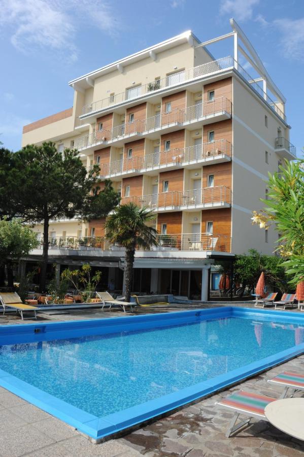 Hotel Franca Μιλάνο Μαριτίμα Εξωτερικό φωτογραφία