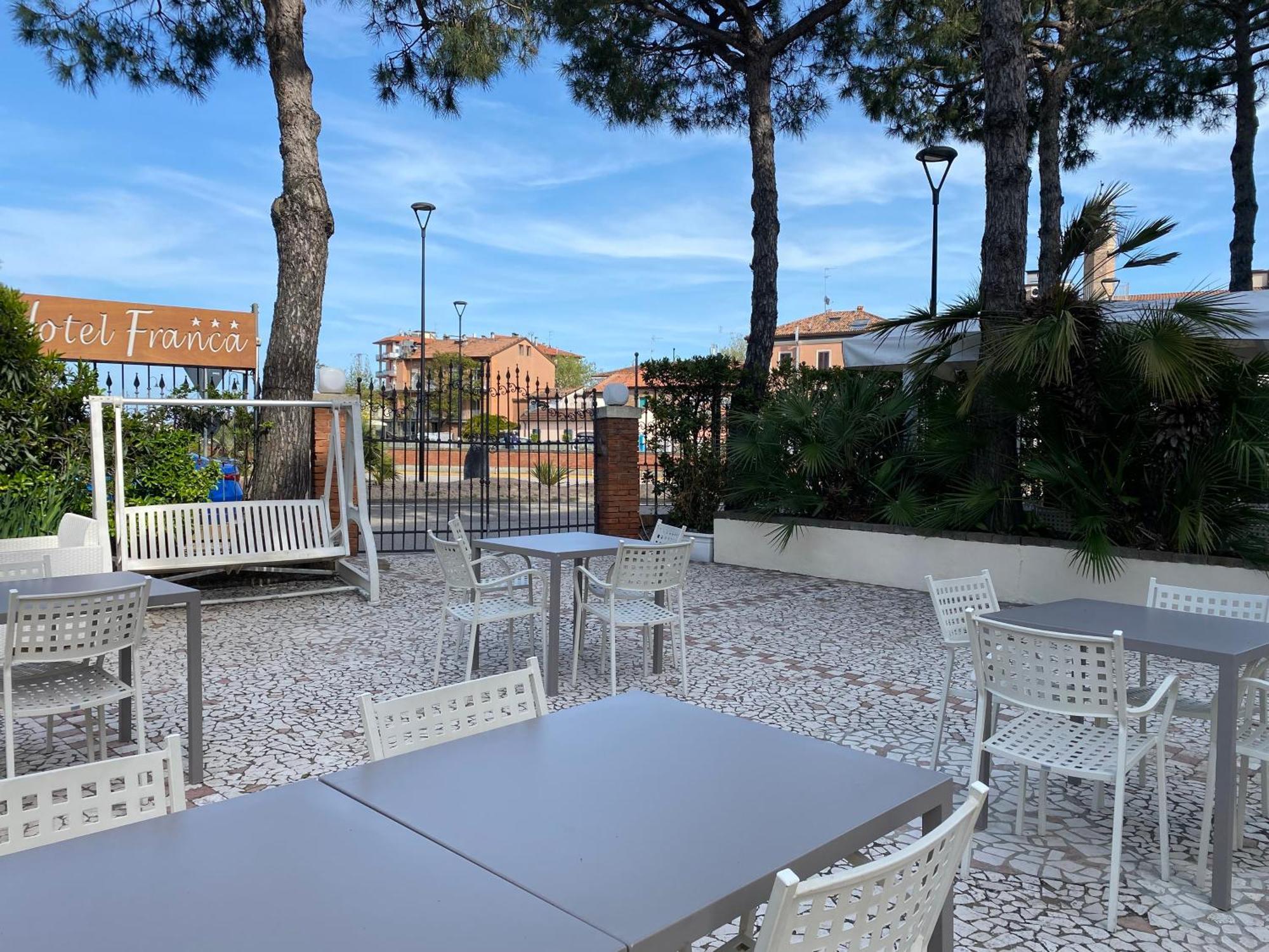 Hotel Franca Μιλάνο Μαριτίμα Εξωτερικό φωτογραφία