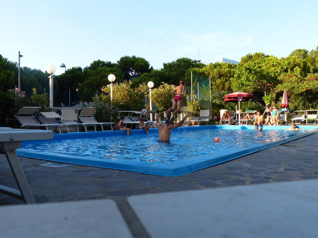 Hotel Franca Μιλάνο Μαριτίμα Εξωτερικό φωτογραφία