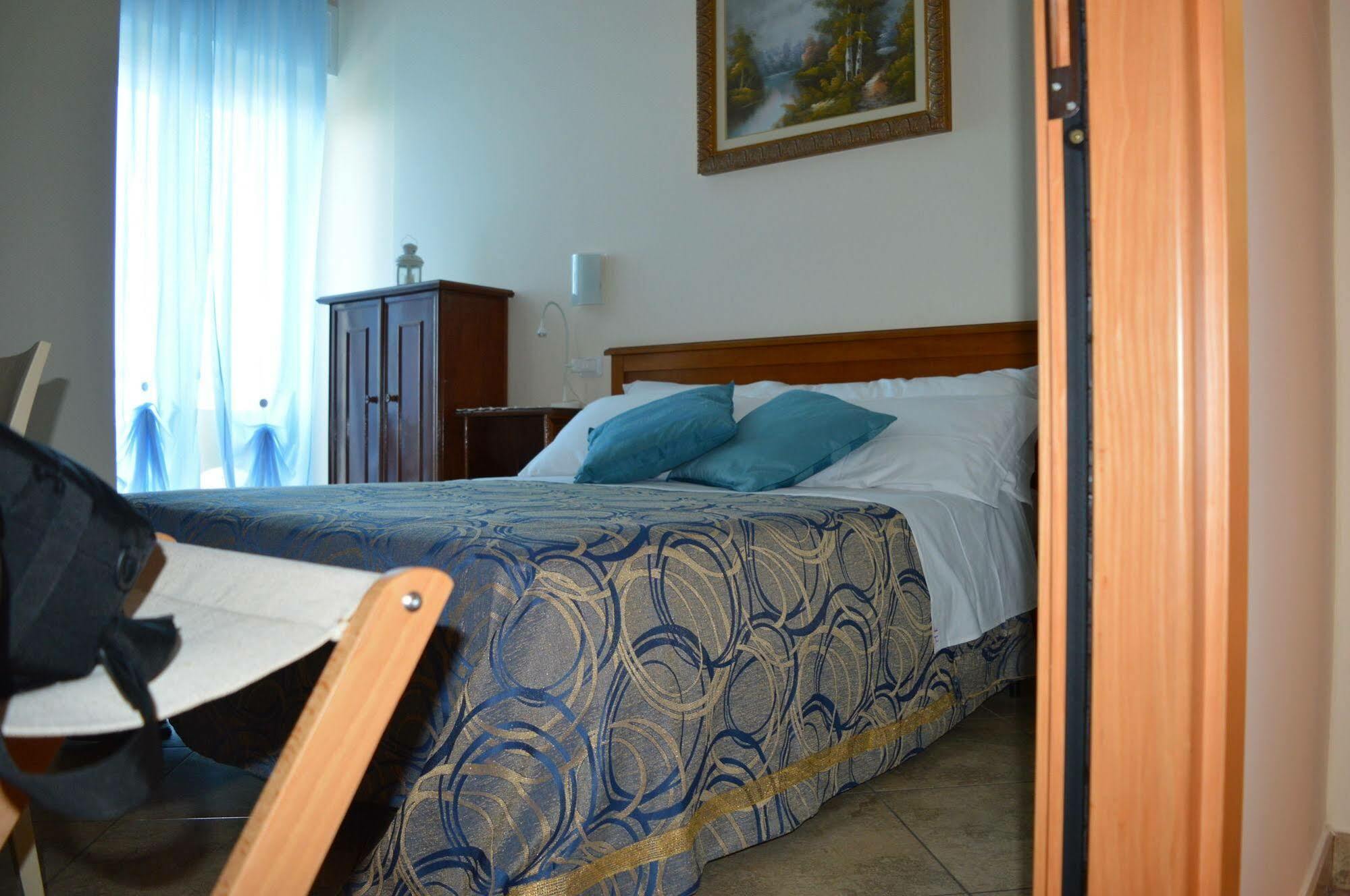 Hotel Franca Μιλάνο Μαριτίμα Εξωτερικό φωτογραφία