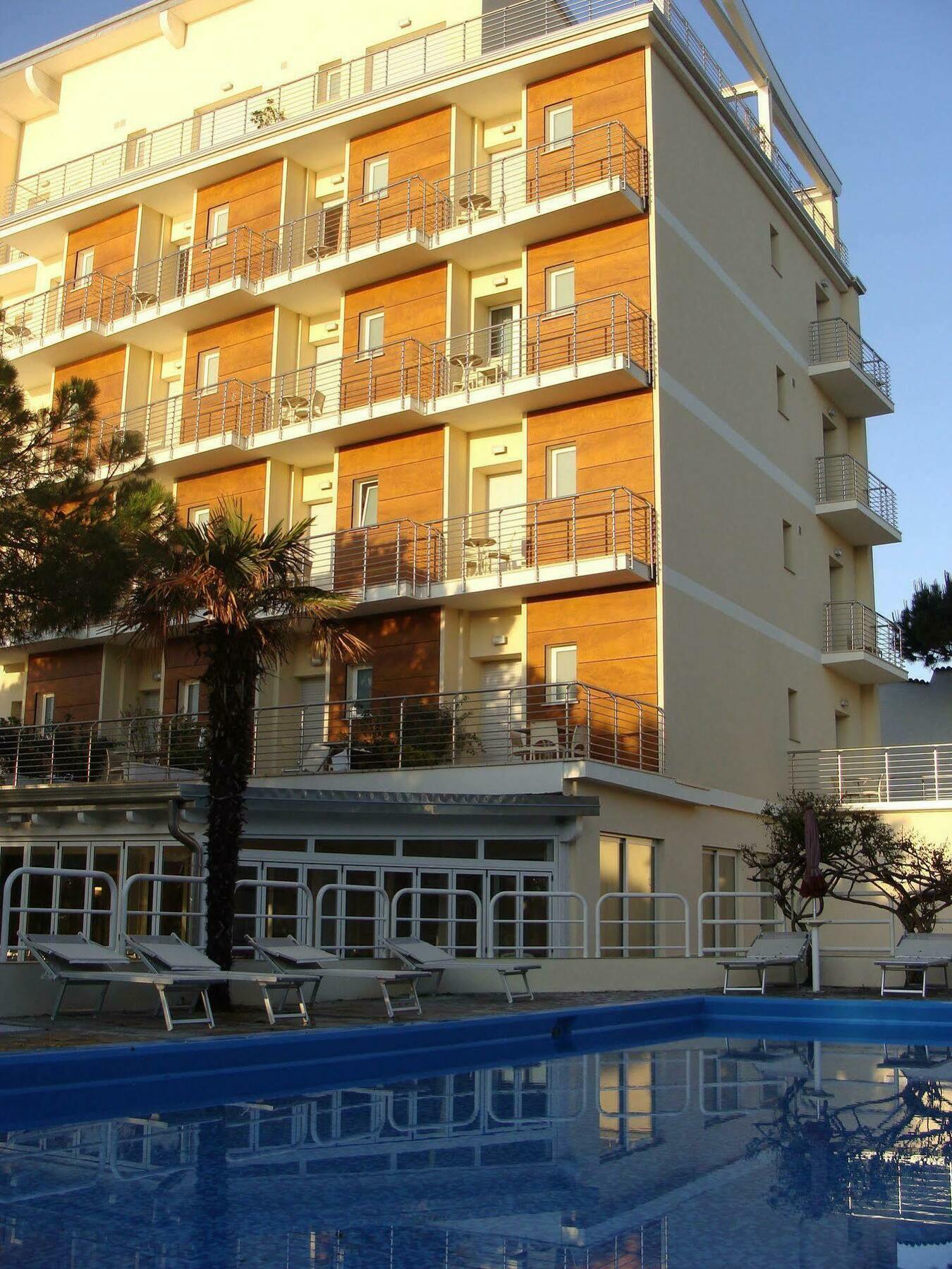 Hotel Franca Μιλάνο Μαριτίμα Εξωτερικό φωτογραφία